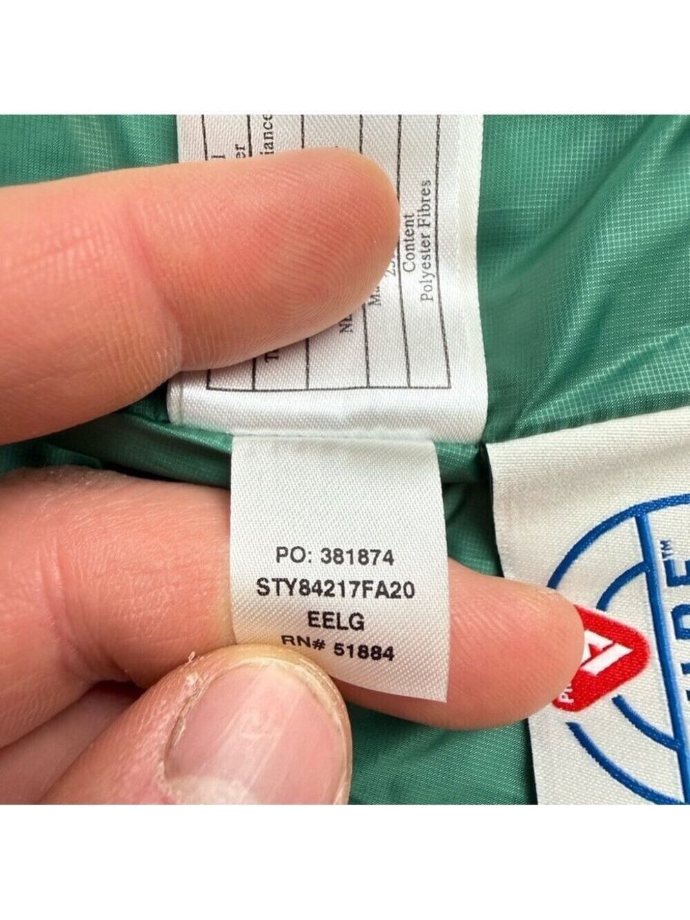 Patagonia NWT Women's Size Small Nano Puff Insulated Jacket 84217 Style Number - Picture 11 of 14